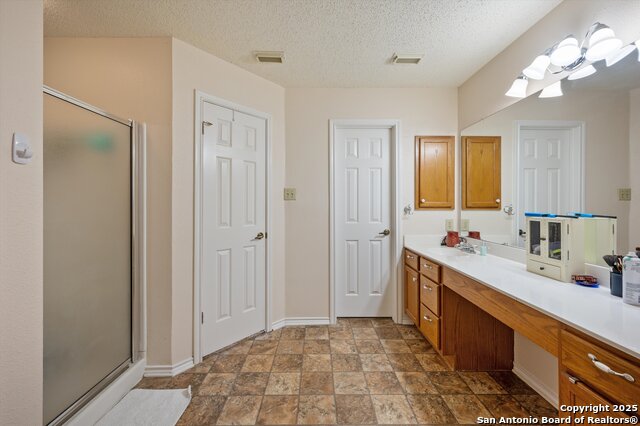 Listing photo id 20 for 2543 Chasefield