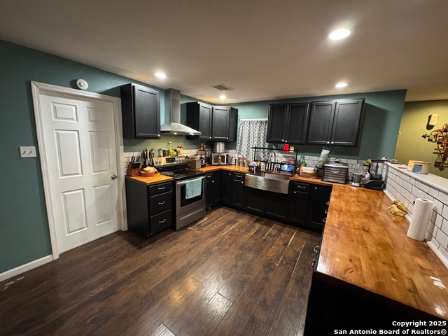 Listing photo id 4 for 101 Ghent Pl