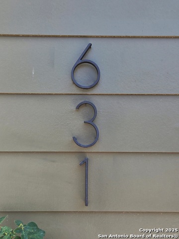 Details for 631 Burleson St, San Antonio, TX 78202
