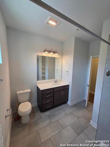 Image 36 of 43 For 631 Burleson St