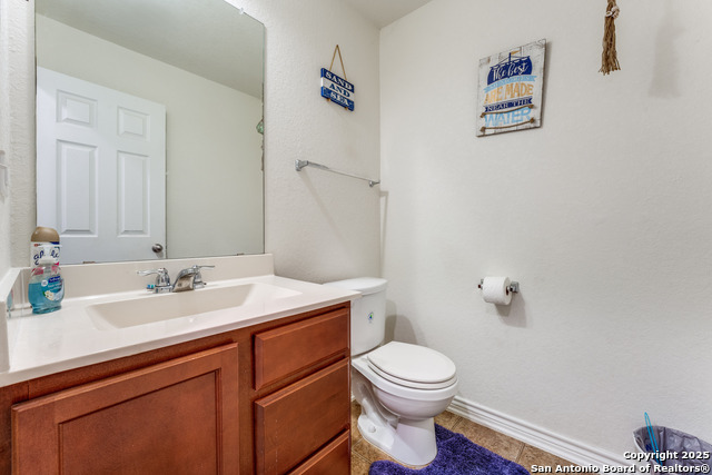 Image 18 of 24 For 8514 Bayliss Pt