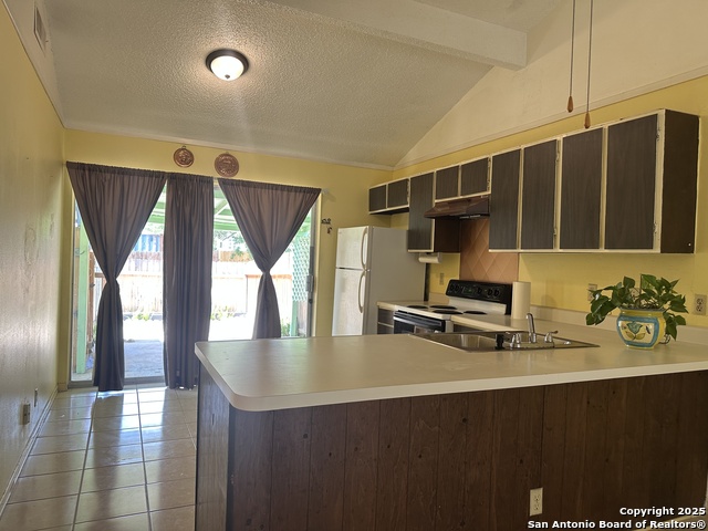 Image 13 of 17 For 7207 Glen Bay