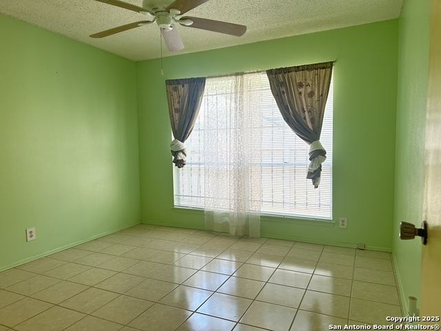 Image 3 of 17 For 7207 Glen Bay