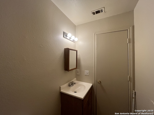 Image 18 of 26 For 6701 Brothers Lane