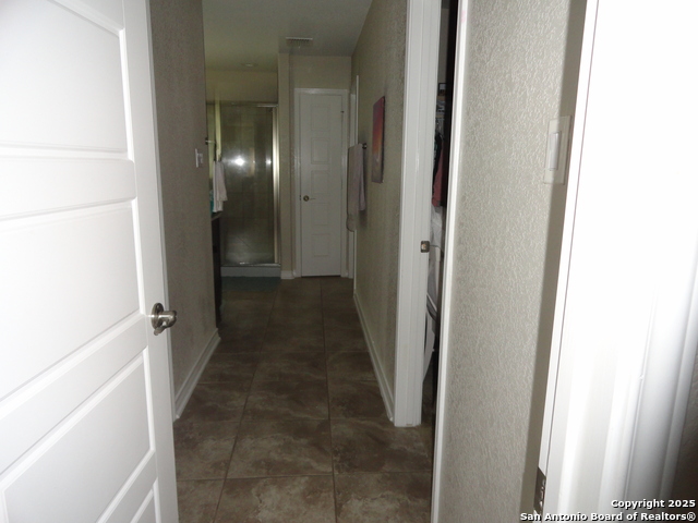 Image 11 of 30 For 23410 Woodlawn Ridge