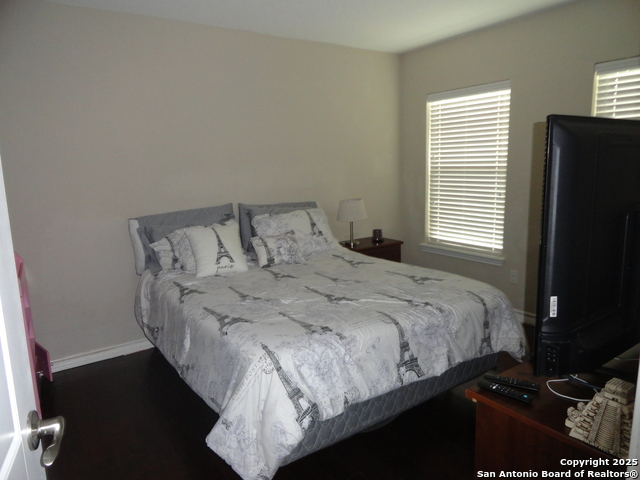 Image 13 of 30 For 23410 Woodlawn Ridge