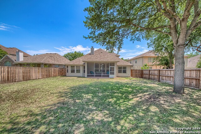 Listing photo id 32 for 1009 Oak Ridge