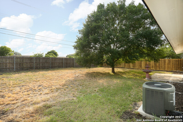 Image 21 of 22 For 7306 Glen Hart