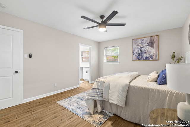 Listing photo id 28 for 371 Pike