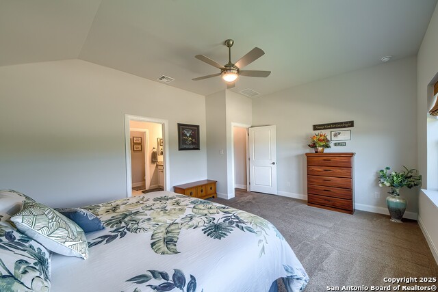 Listing photo id 15 for 14815 Highdere