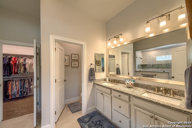 Listing photo id 16 for 14815 Highdere