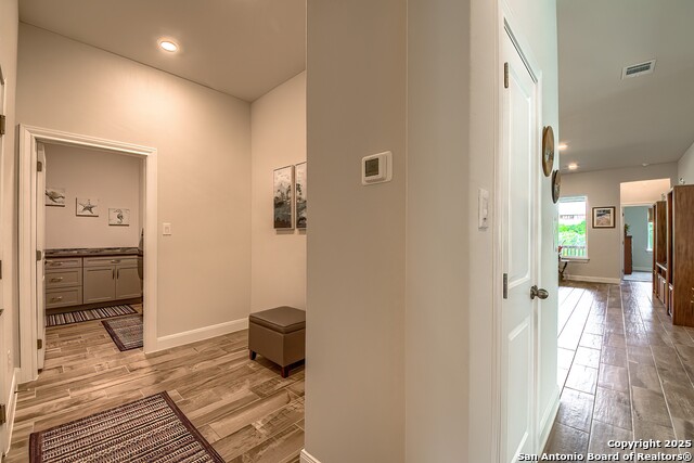 Listing photo id 20 for 14815 Highdere