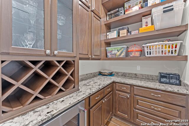 Image 40 of 57 For 444 Westmont