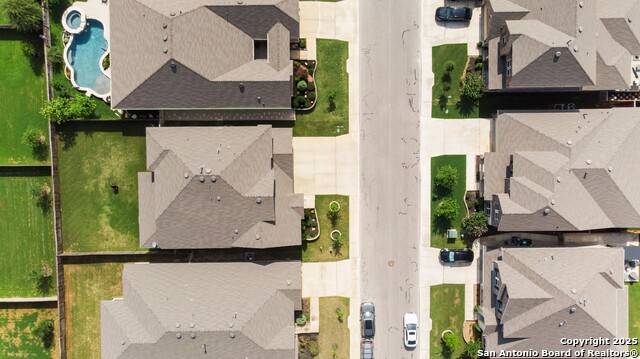Listing photo id 40 for 12815 Fort Belknap