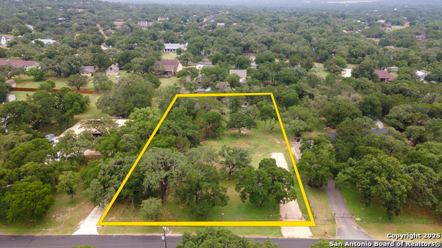 Image 2 of 7 For 6321 Circle Oak Dr