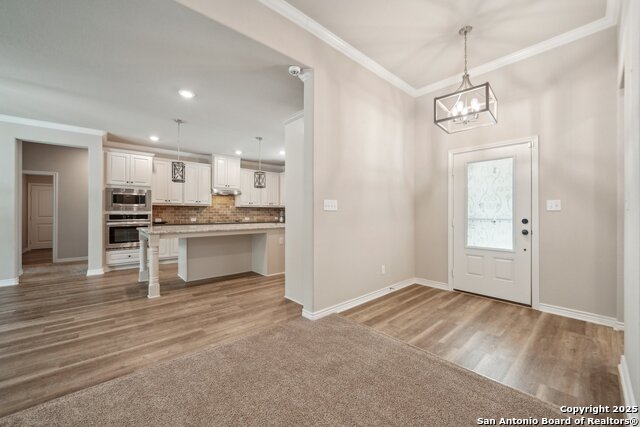Listing photo id 3 for 4049 Hickory Forrest