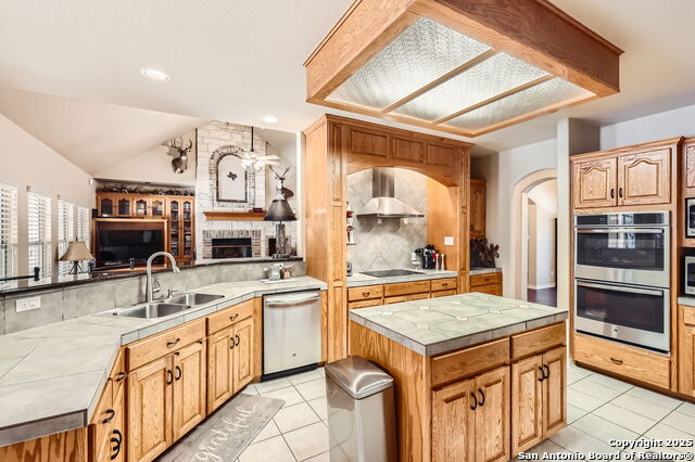 Image 8 of 31 For 5718 Elam Way