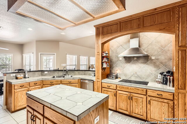 Image 9 of 31 For 5718 Elam Way