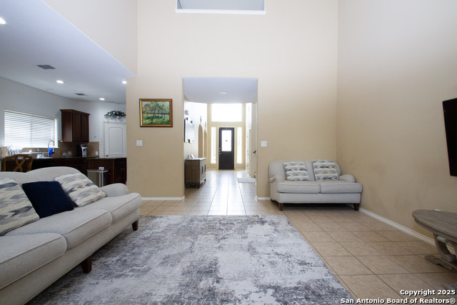 Image 6 of 30 For 8219 Wayside Crk