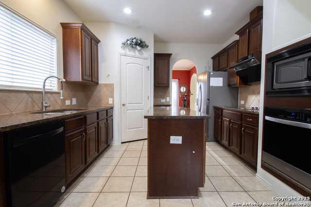 Image 8 of 30 For 8219 Wayside Crk