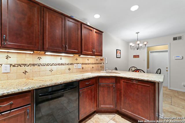 Image 11 of 32 For 6431 Brookway