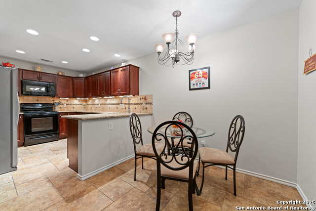 Image 13 of 32 For 6431 Brookway