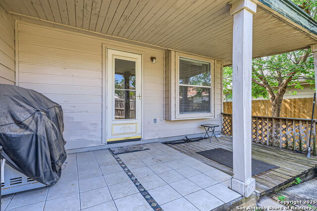 Listing photo id 22 for 9215 Granberry