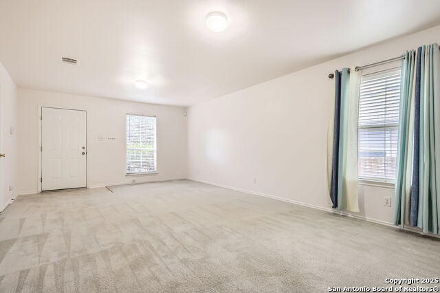 Listing photo id 4 for 9215 Granberry