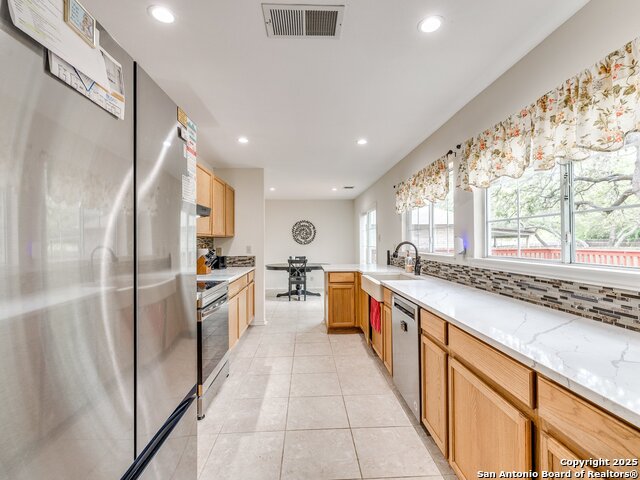 Image 36 of 46 For 9427 Wildstone