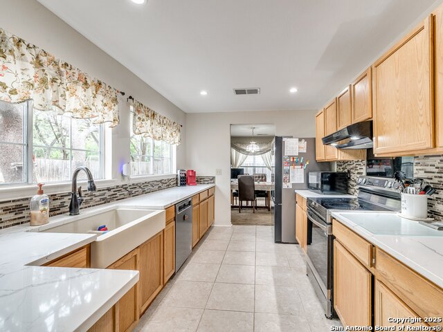 Image 39 of 46 For 9427 Wildstone