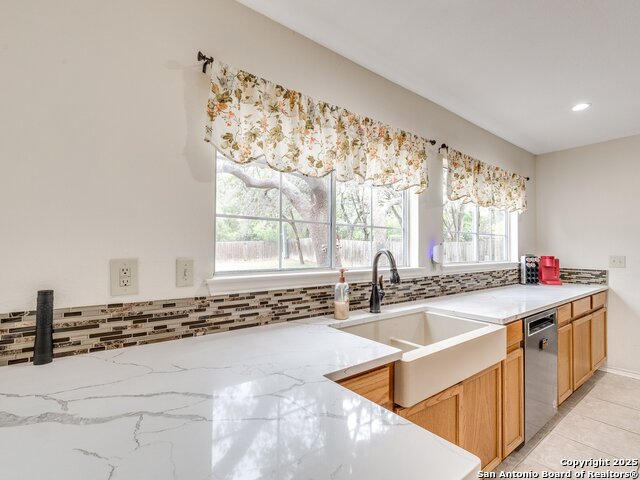 Image 44 of 46 For 9427 Wildstone