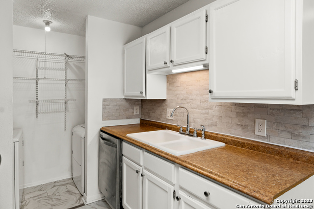 Listing photo id 11 for 6248 Valley Queen