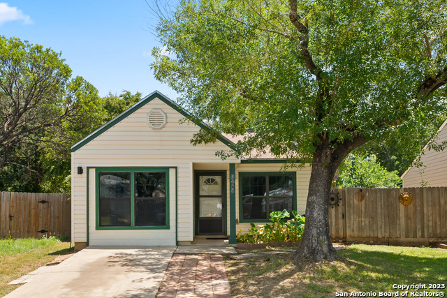 Listing photo id 25 for 6248 Valley Queen