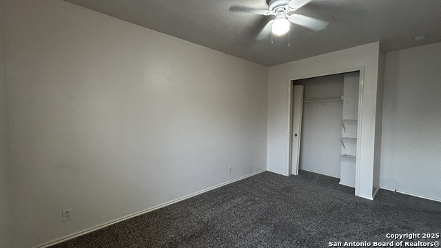 Listing photo id 26 for 9411 Gillcross Way