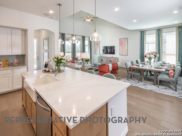 Image 4 of 24 For 2938 Mckinnie