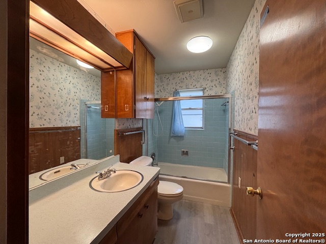 Listing photo id 12 for 4126 Monaco Dr
