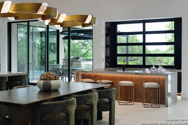 Listing photo id 13 for 24607 Cliff Line