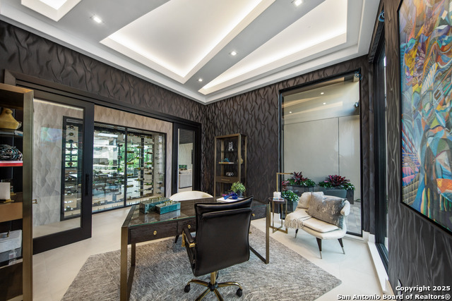 Listing photo id 21 for 24607 Cliff Line