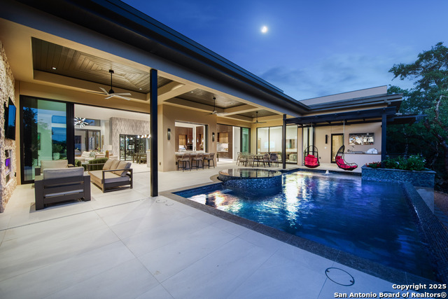 Listing photo id 37 for 24607 Cliff Line