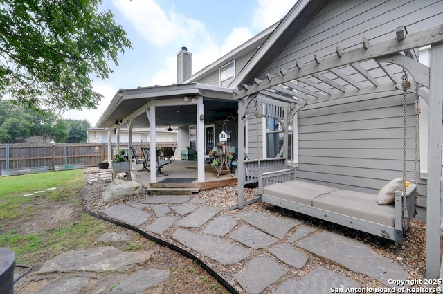 Listing photo id 36 for 103 Stone Creek Dr