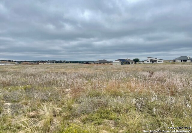 Listing photo id 14 for 222 Colonial