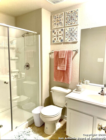 Listing photo id 27 for 7003 Emerald Valley