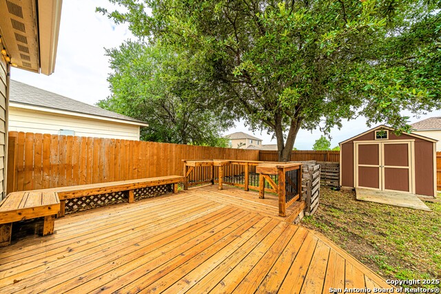 Listing photo id 22 for 3407 Maguey Trl