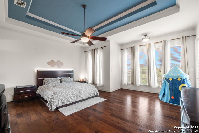 Listing photo id 18 for 846 Fawnway