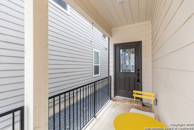 Image 4 of 40 For 14839 Vance Jackson  Unit
