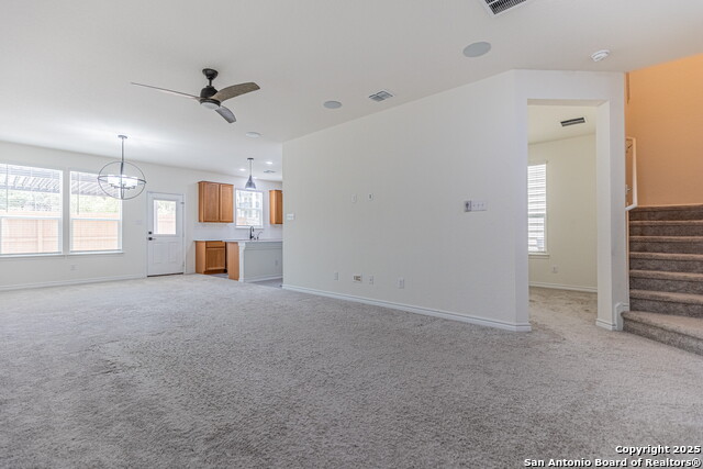 Image 5 of 40 For 14839 Vance Jackson  Unit