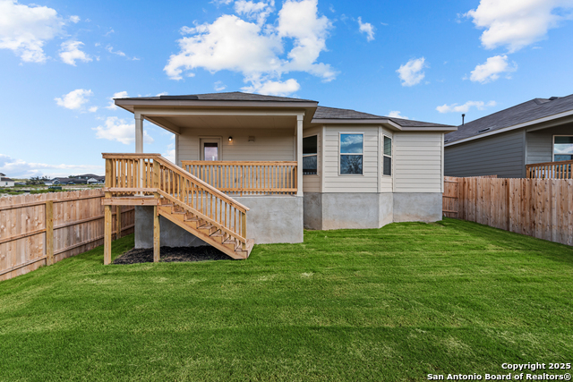 Image 16 of 28 For 6223 Persimmon Lake