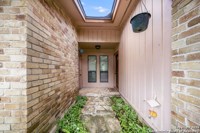 Image 3 of 29 For 5130 Timberhurst