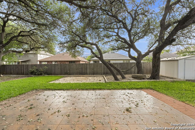 Image 33 of 38 For 9534 Shining Elm Dr