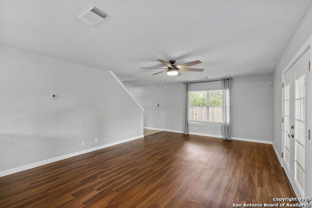 Image 8 of 38 For 9534 Shining Elm Dr